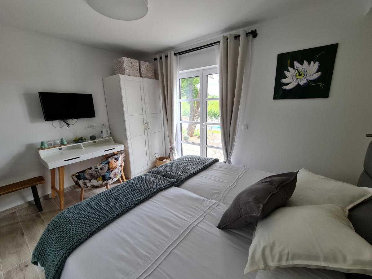 Boutique Resort Osma - Adults Only Malinska Buitenkant foto